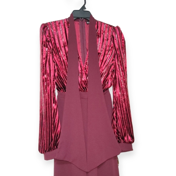 Valentine Size Medium Jumpsuit - Picture 5 of 7